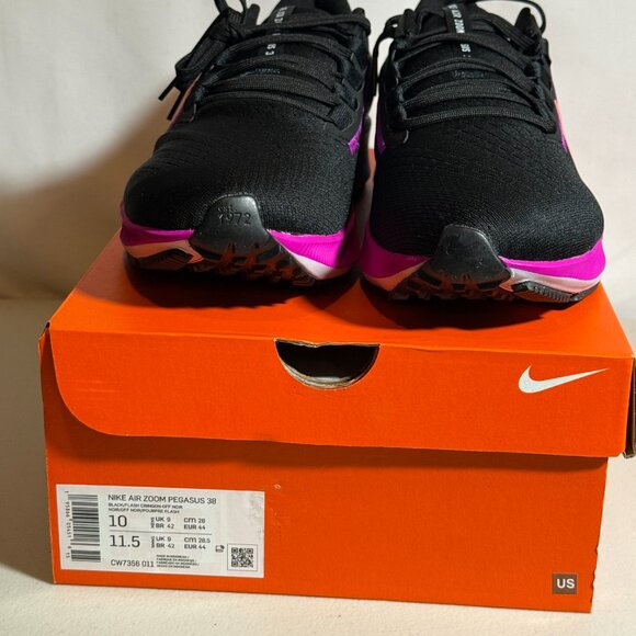 Nike Air Zoom Pegasus 38 | Men's 10 | Women's 11.5 | Black / Flash Crimson - Picture 6 of 6